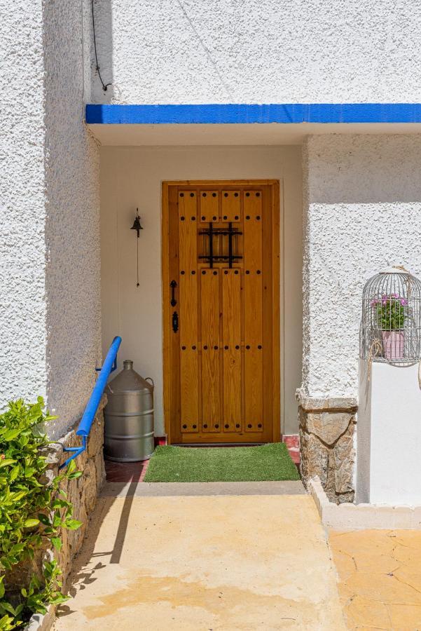 Blue Castle Guesthouse Malaga Exterior photo